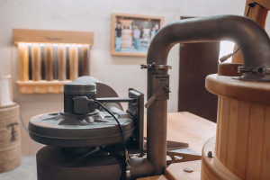 Mill with sifter D-50S